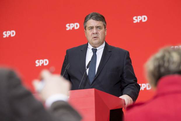 SPD: Siggi, König im Dschungelcamp?