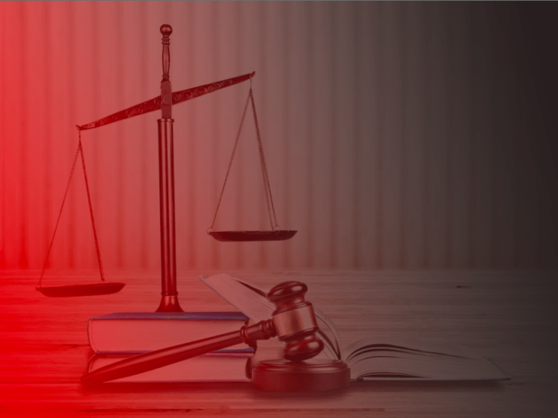 Notwehr: Eine Amtsrichterin sieht rot?