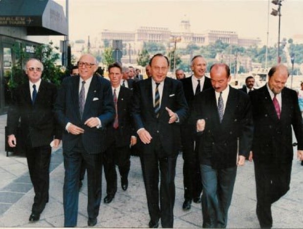 Zum Tode von Hans-Dietrich Genscher