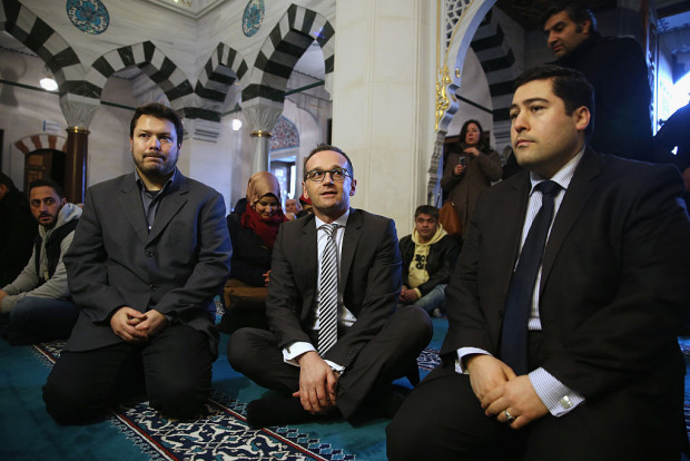 Emirate werfen Deutschland lasche Moschee-Aufsicht vor