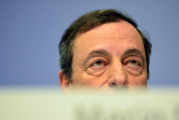 Wie lange soll der absurde Kampf der EZB  gegen die Finanzwirtschaft Kerneuropas noch weitergehen?