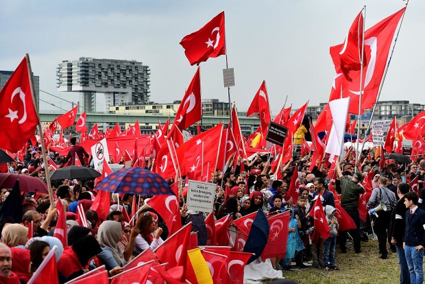 In türkischen Communities herrscht derzeit eine irrationale Erdogan-Euphorie