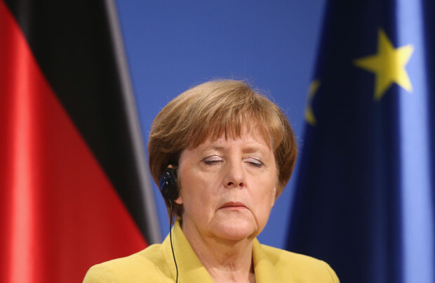 Chicken Run: Mit Merkel auf Autopilot