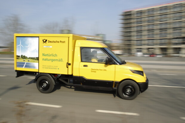 Stillstand E-Auto und Knüller StreetScooter