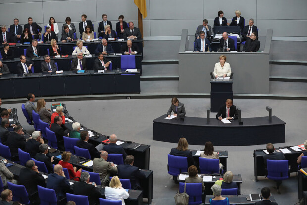 Sie sitzen in Regierung und Parlament