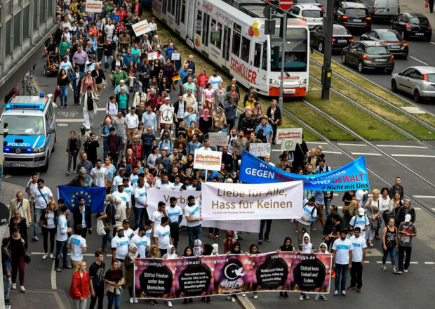 Leserkommentare zu Köln: Muslime demonstrieren nicht gegen Terror