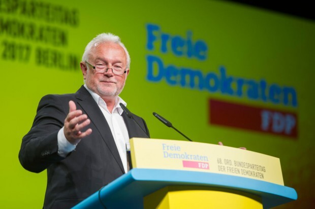 CDU-FDP Koalition in Kiel für leichten Familiennachzug