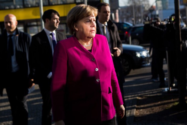 Angela Merkel und ihre GroKo: Deutschlands teuerste Kanzlerin