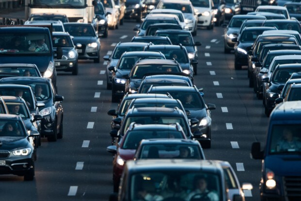 Greenpeace schlägt zu: Autos verbieten