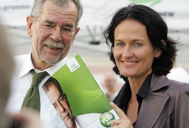 Spitzenfrau der Grünen in Österreich wechselt zu Glücksspielkonzern