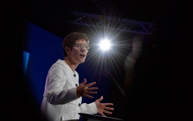 Annegret Kramp-Karrenbauer ist kein Merkel-Hiwi