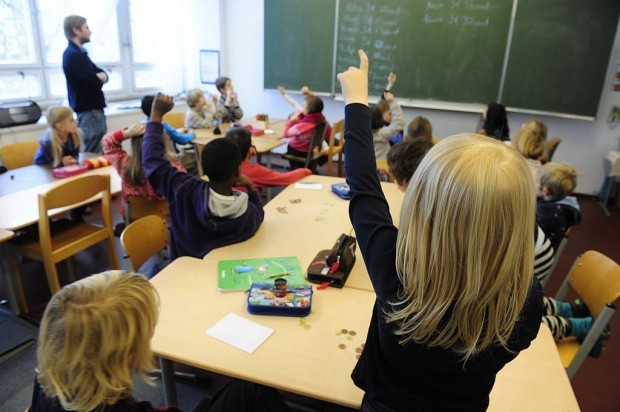 Verschärfte Offensive: „Demokratieerziehung“ an Schulen massiv ausgeweitet