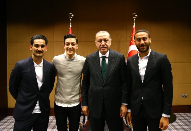 Özil und Gündogan: Wahlkampf für Erdogan