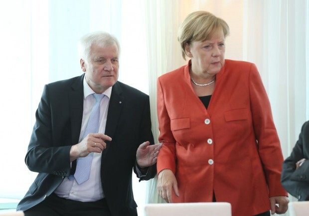 Horst Seehofer: Ein Wattestäbchen?