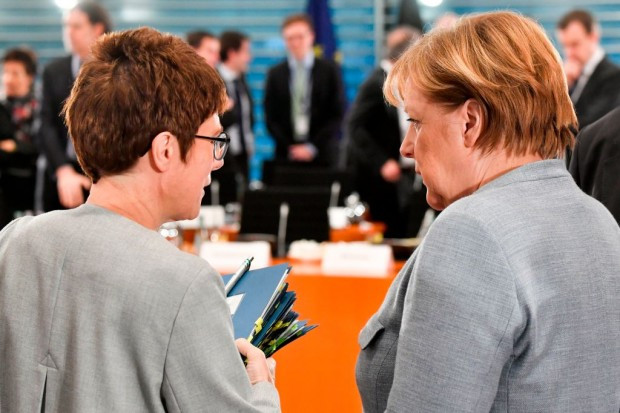 Die Eskalation und (k)ein Brandbrief – AKK, Merkel und Seehofer in Konfrontation