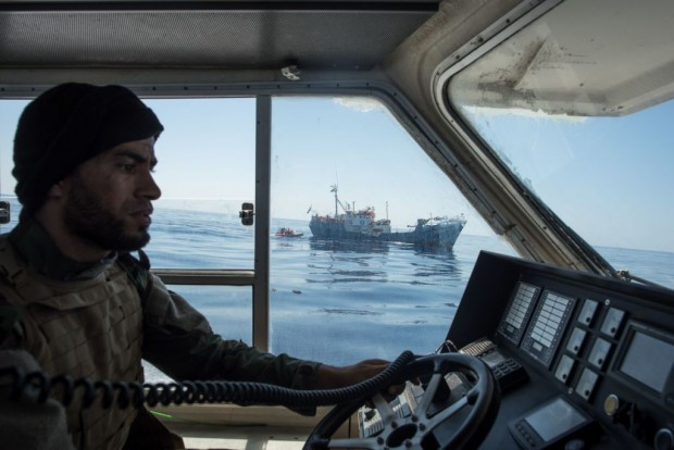 Italienisches Schiff bringt Migranten zurück nach Libyen