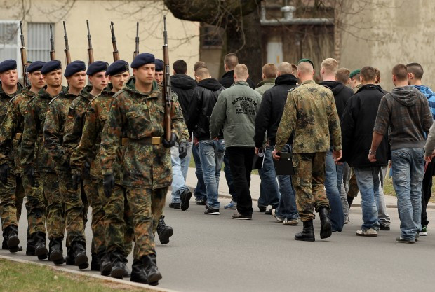 Neuauflage: Die europäische Armee – eine nie geborene