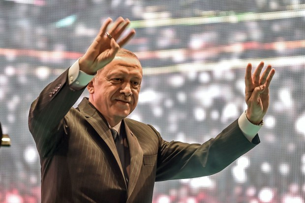 ChickenGame in Syrien – Will Erdogan den großen Krieg?