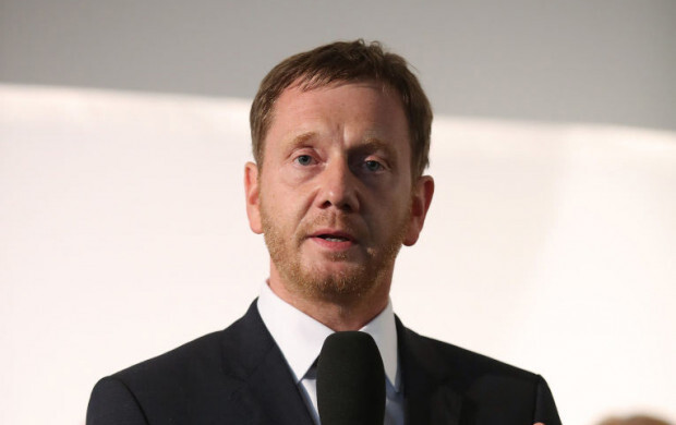 Kretschmer gegen Merkel – ohne sie zu nennen