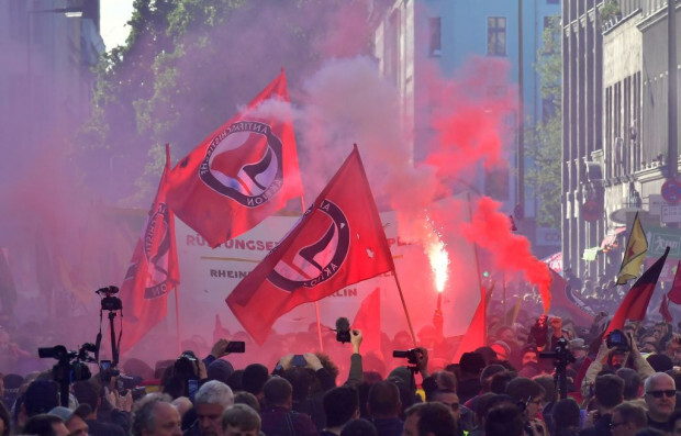 Wir brauchen einen neuen „Antifaschismus“