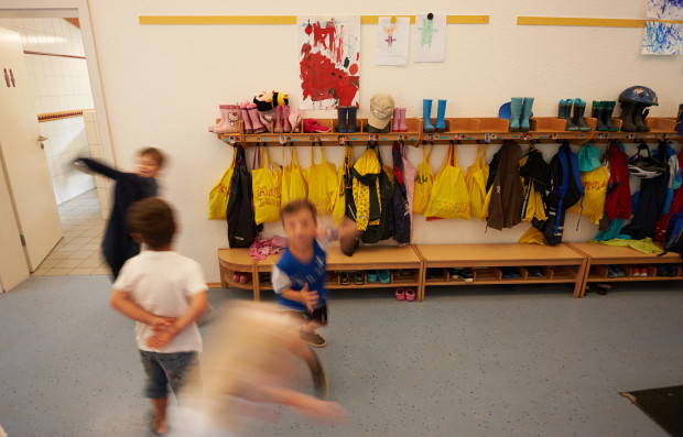 Aus Kindergärten politische Erziehung der Eltern?