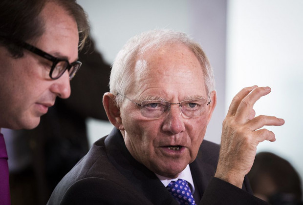 UN-Migrationspakt: Schäuble und Dobrindt ja, Merkel und Polat nein