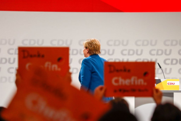 Arbeit am Mythos von Merkels goldenen Zeiten