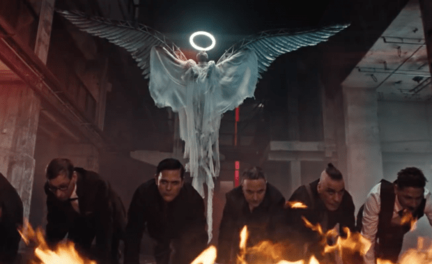 Deutschland Our Darkness: Von Rammstein akkurat gebügelt wie ein altes weißes Hemd