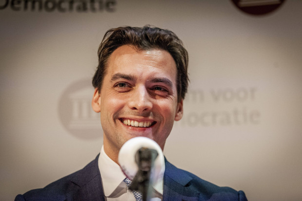 Frau Antje will Thierry Baudet
