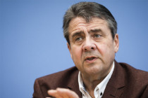 Parteisoldat Sigmar Gabriel: Vom Außenminister zum Tatortreiniger