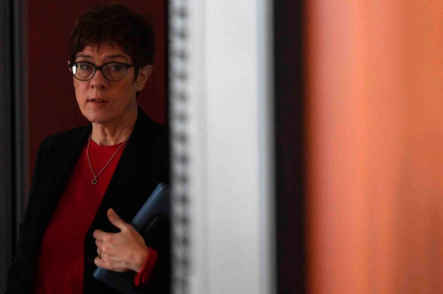 Kramp-Karrenbauer: Seenotrettung im Mittelmeer organisierte Kriminalität?