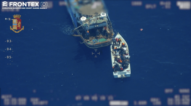 Schlepper verhaftet, Schiff beschlagnahmt