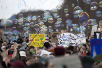 Bundesverfassungsgericht hebt Grundgesetz zu Gunsten der Klimapolitik auf