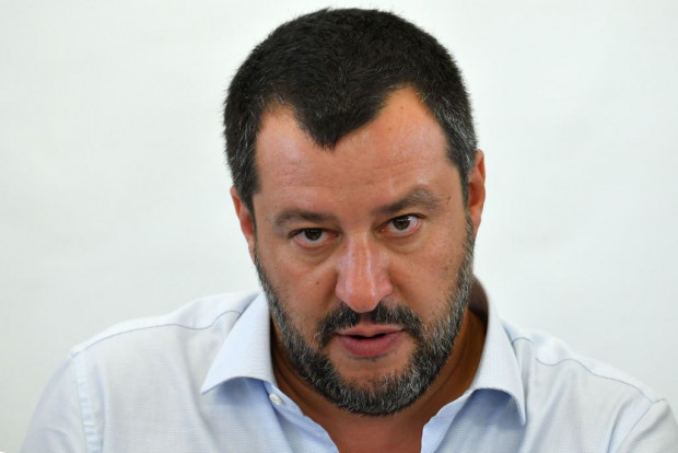 NGO, EU und ihr Netzwerk gegen Salvini