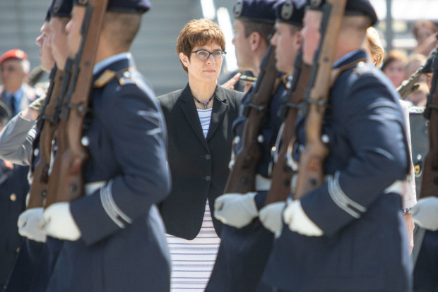 NATO: Ist es ein „Pflock“, den die Verteidigungsministerin hier einrammt?