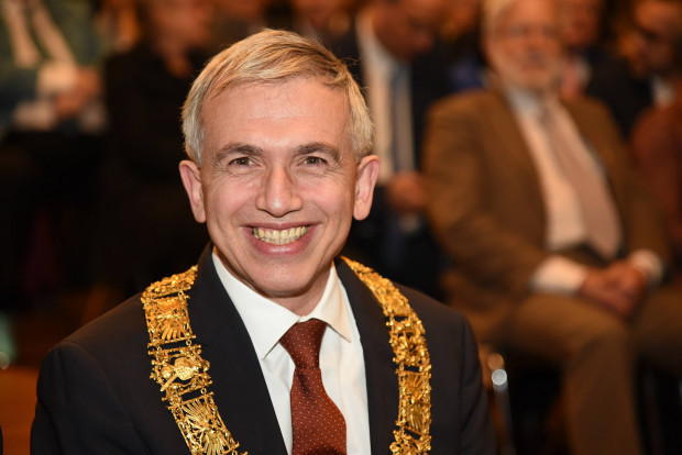 Oberbürgermeister Peter Feldmann ist eine Schande für die Stadt Frankfurt