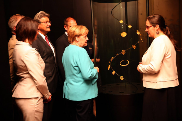 Merkel in Stralsund: Klimaretter D voraus, dann folgen die anderen – echt?