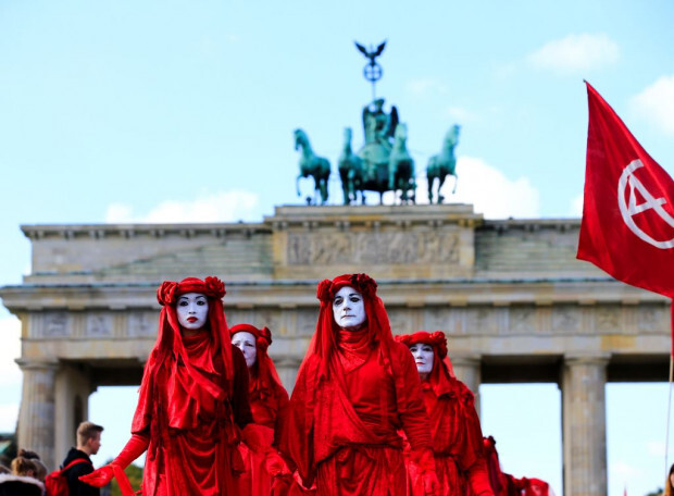 Extinction Rebellion: Die apokalyptische Spaß-Sekte greift Berlin an