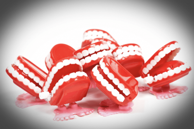 Ameisen und Zähneklappern