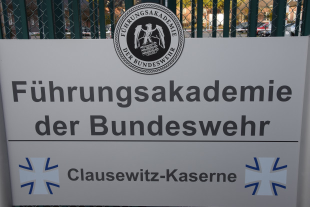 Ein prominenter Plagiator landet immer wieder sanft