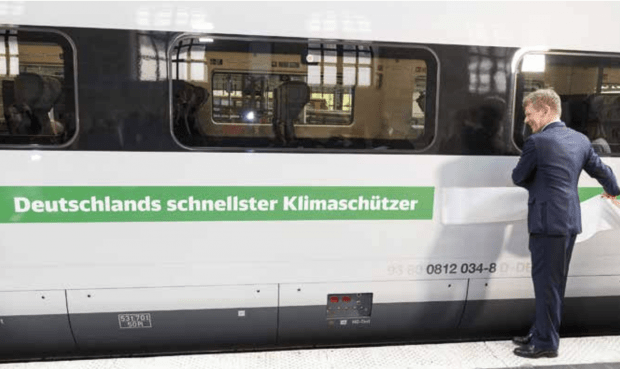 Die Deutsche Moral-Bahn