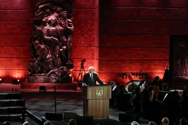 Zu Steinmeier:„Es reicht nicht aus, eine beeindruckende Rede zu halten“