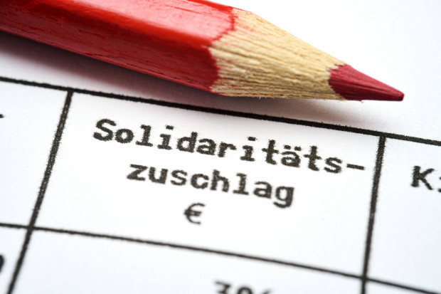 Verfassungswidriger Soli seit 1. Januar 2020: Initiative will klagen