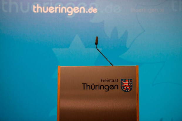 Ein Beben geht durch das Grundgefüge der Demokratie