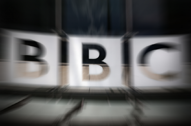BBC: Wie wird der öffentlich-rechtliche Rundfunk in Großbritannien umgebaut?