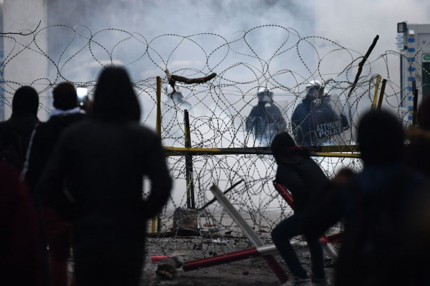 Wie Griechenland mit der asymmetrischen Herausforderung umgeht