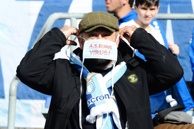 Test und Spiele – VIPs und Fußballer bitte vor