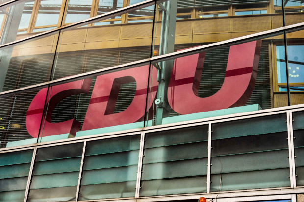 Wird der CDU-Parteitag wegen Corona verschoben?