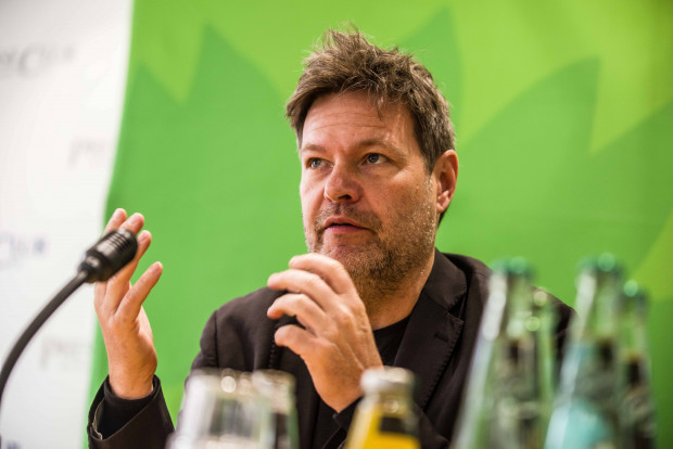 Grüne in der Corona-Krise: Sushi-Bar, Ölheizungen und Kernkraftwerke