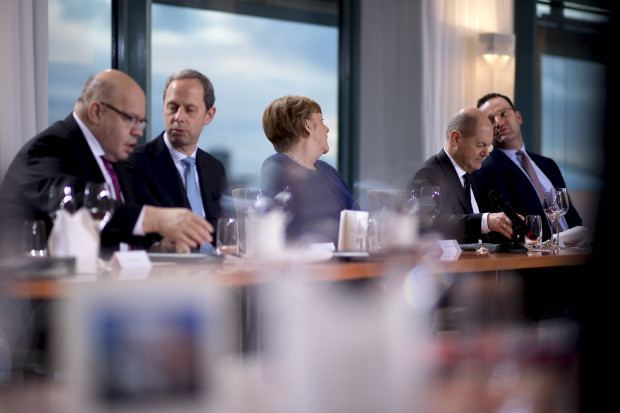 Corona-Kommunikation: schlechte Noten für Bundesministerien